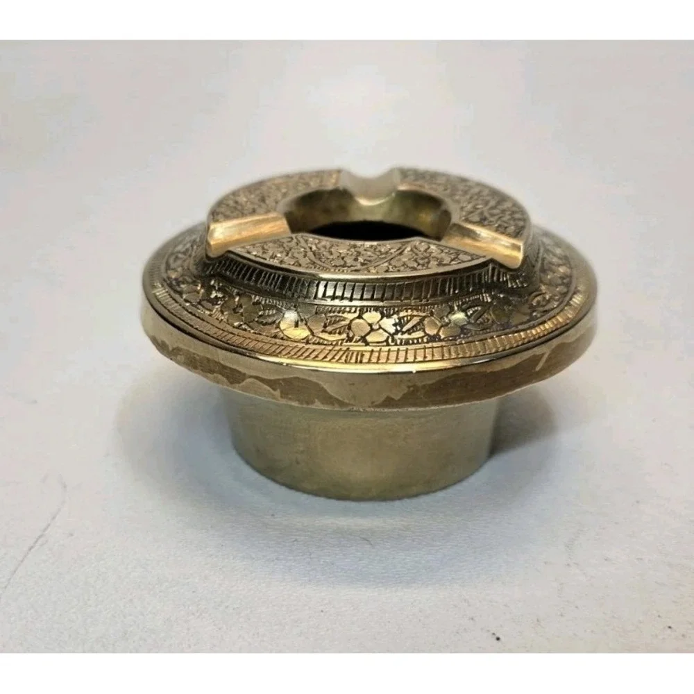 Vintage Made In India Brass Collectible Ashtray With Removable Top